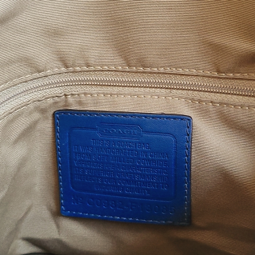 Coach leather crossbody purse - Picture 6 of 13